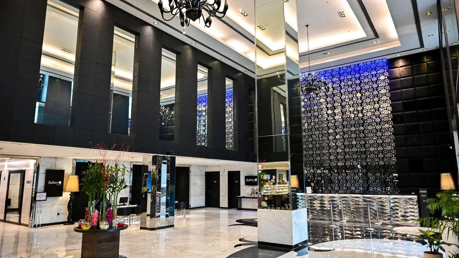 *****  Radisson Blu Hotel New Delhi Paschim Vihar Indien
