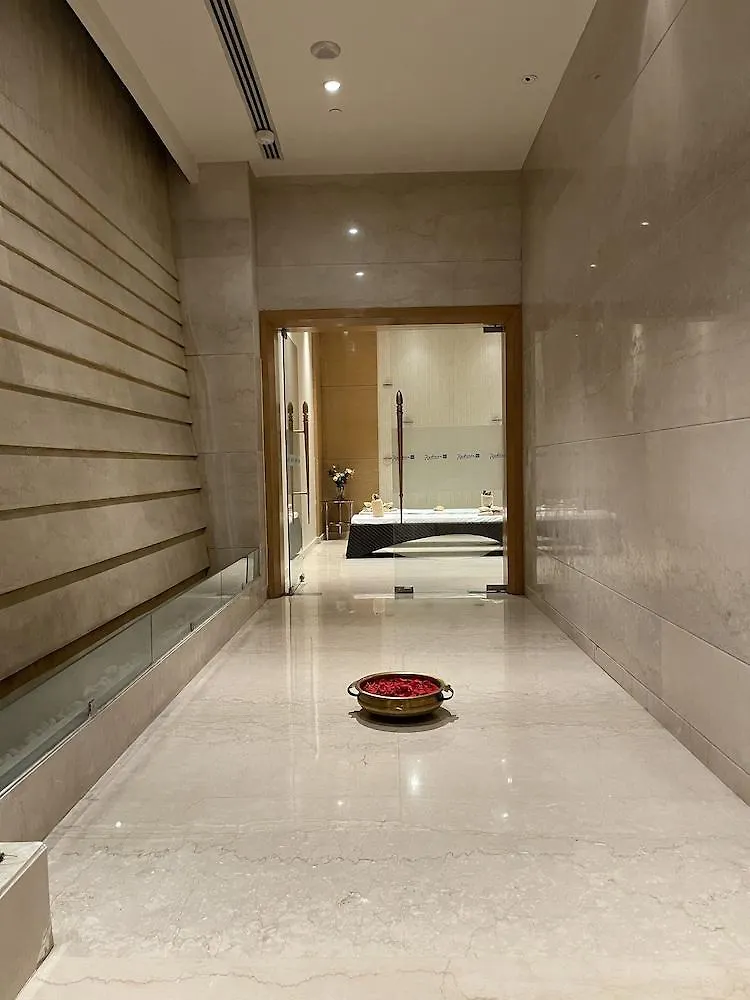 Radisson Blu Hotel New Delhi Paschim Vihar
