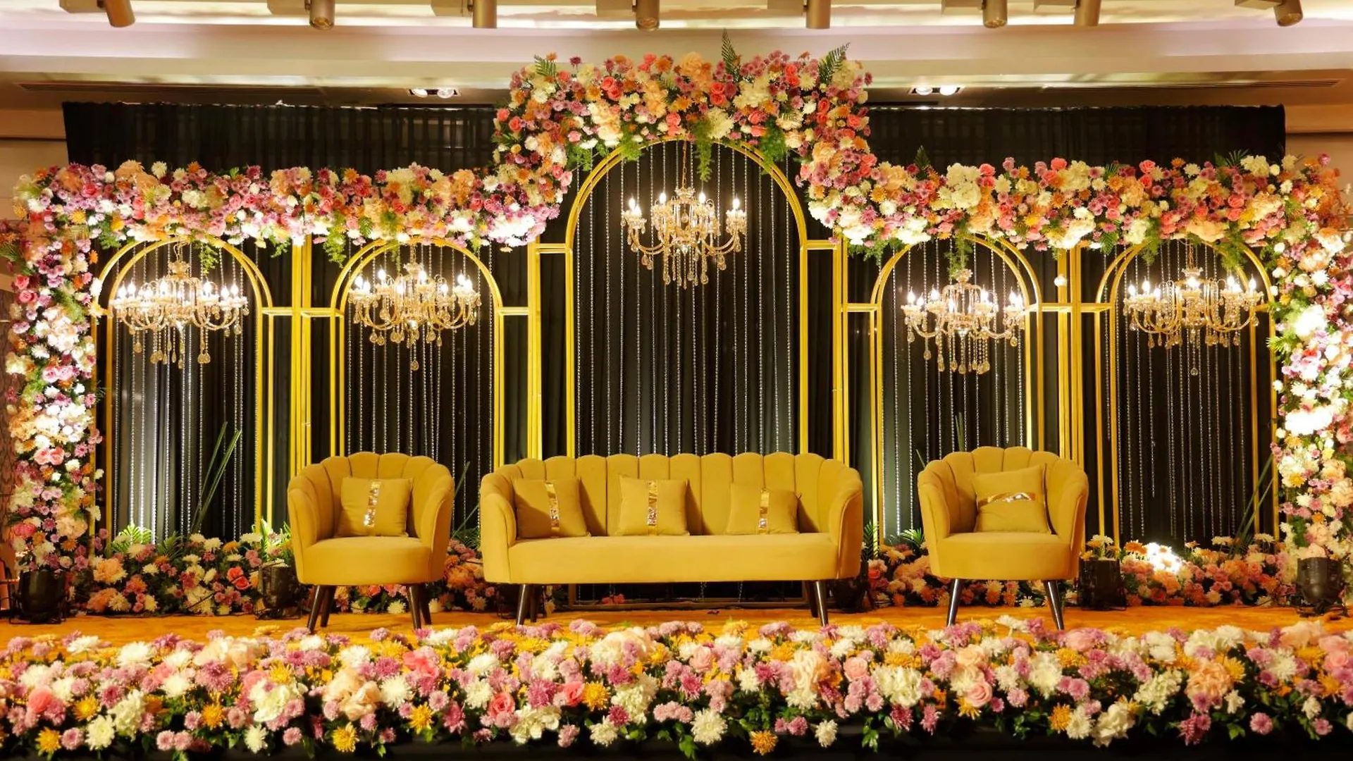 Radisson Blu Hotel New Delhi Paschim Vihar 5*, Дели